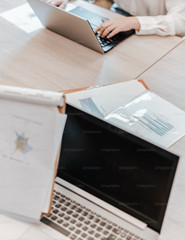 Guía completa sobre Presentaciones de Productos: Estrategias de embalaje y formatos para multiplicar tus ventas en pymes 1 Pantalla de un software de gestion de stock donde se configuran de manera flexible las distintas unidades de medida y presentaciones de un producto comercial